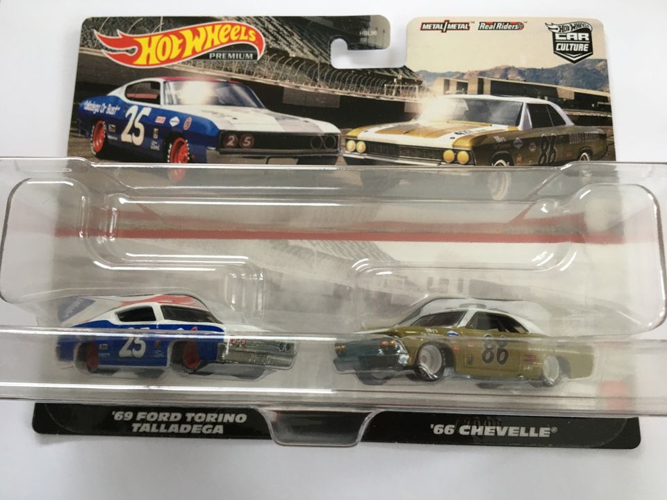 '69 Ford Torino Talladega/'66 Chevelle